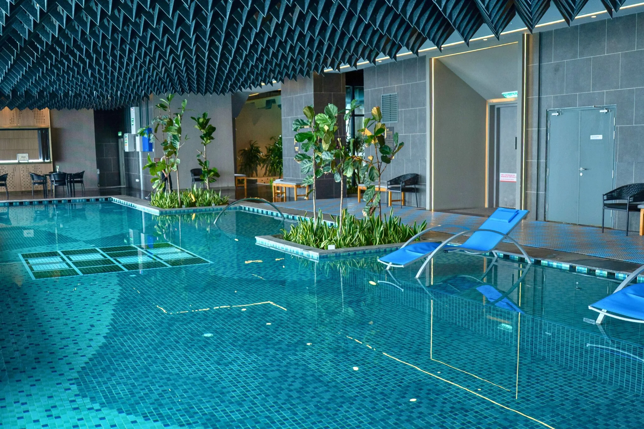 pool1