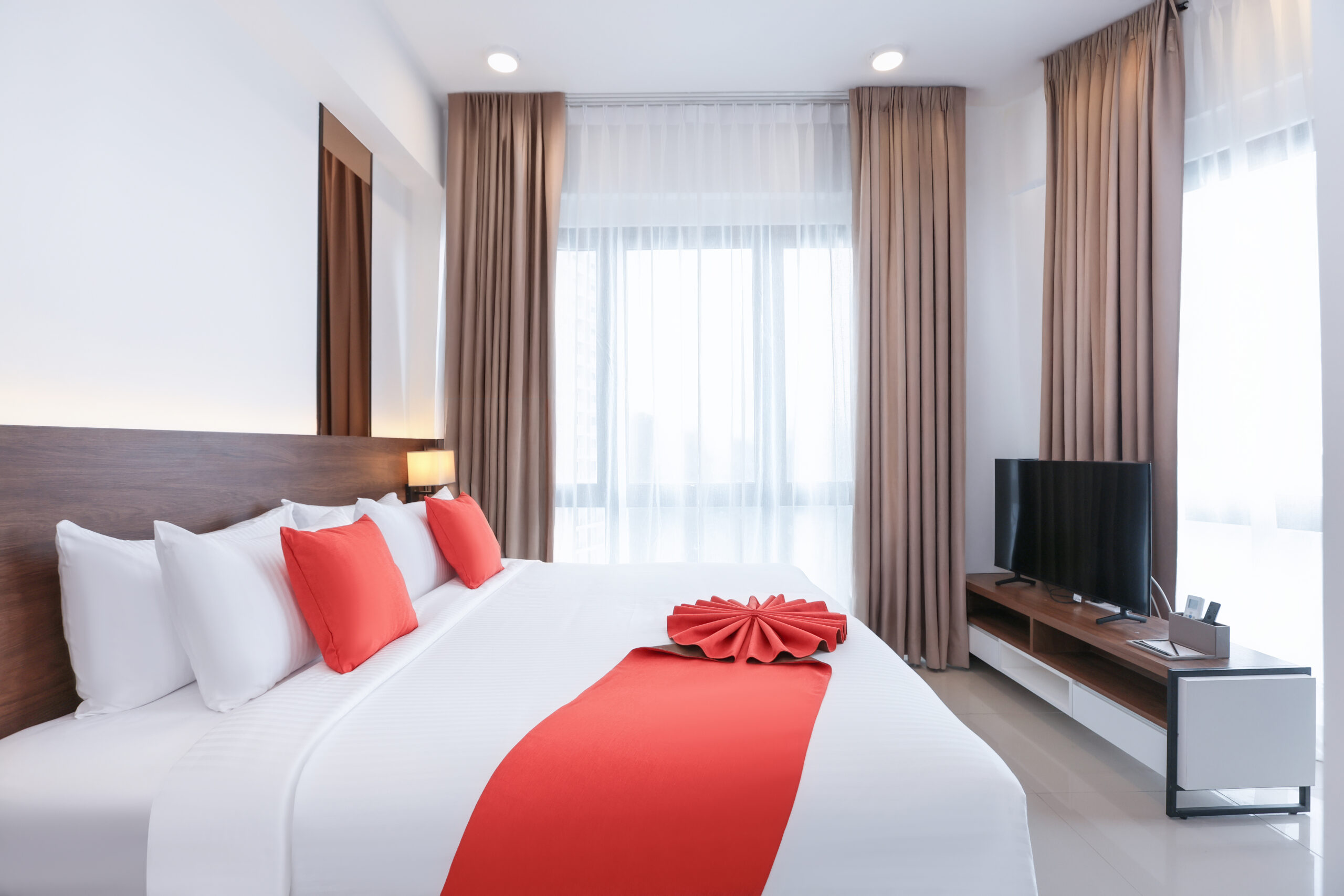 3 Bedroom Main Bed