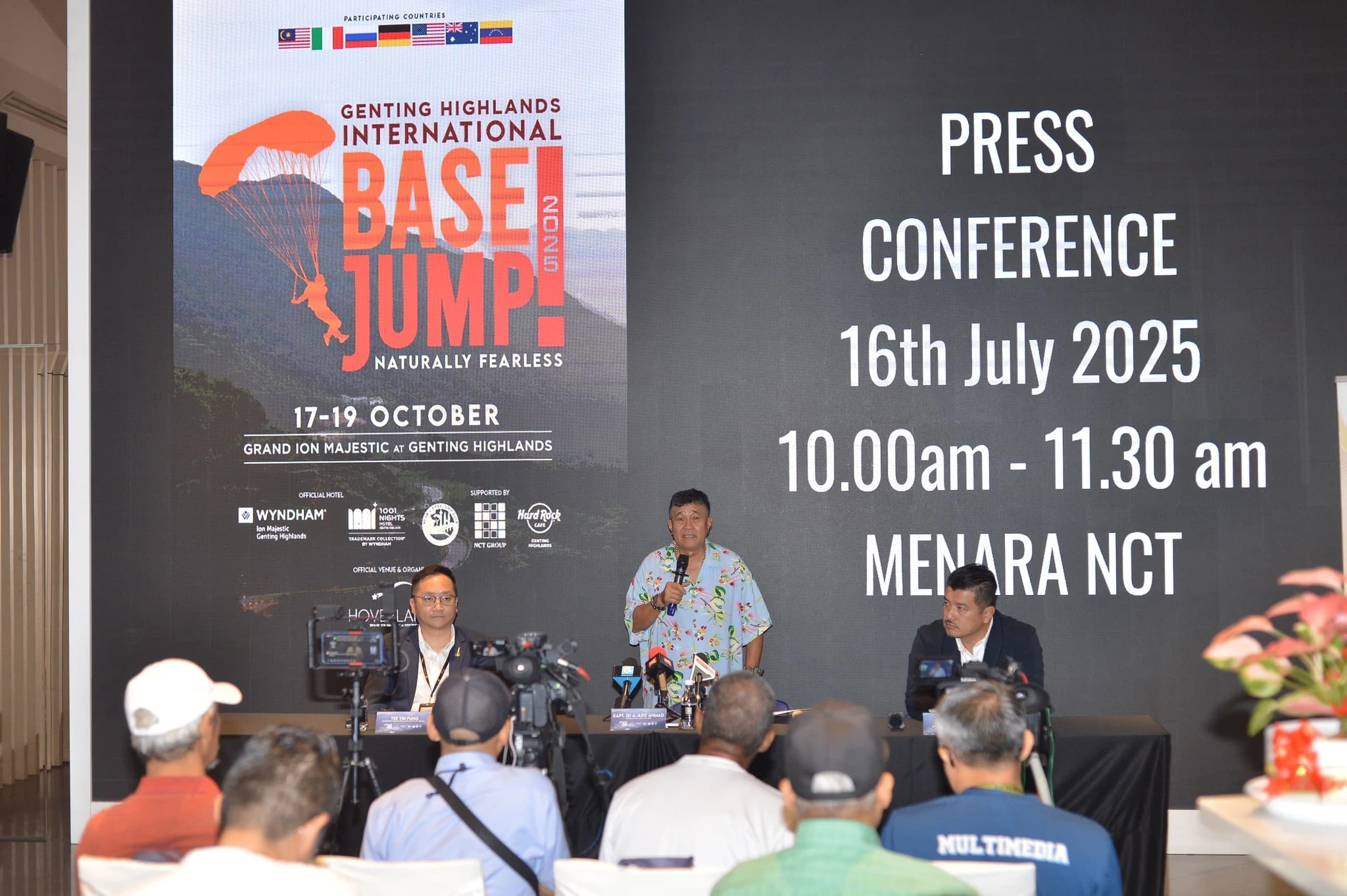 Genting Highlands International BASE Jump event photo 2