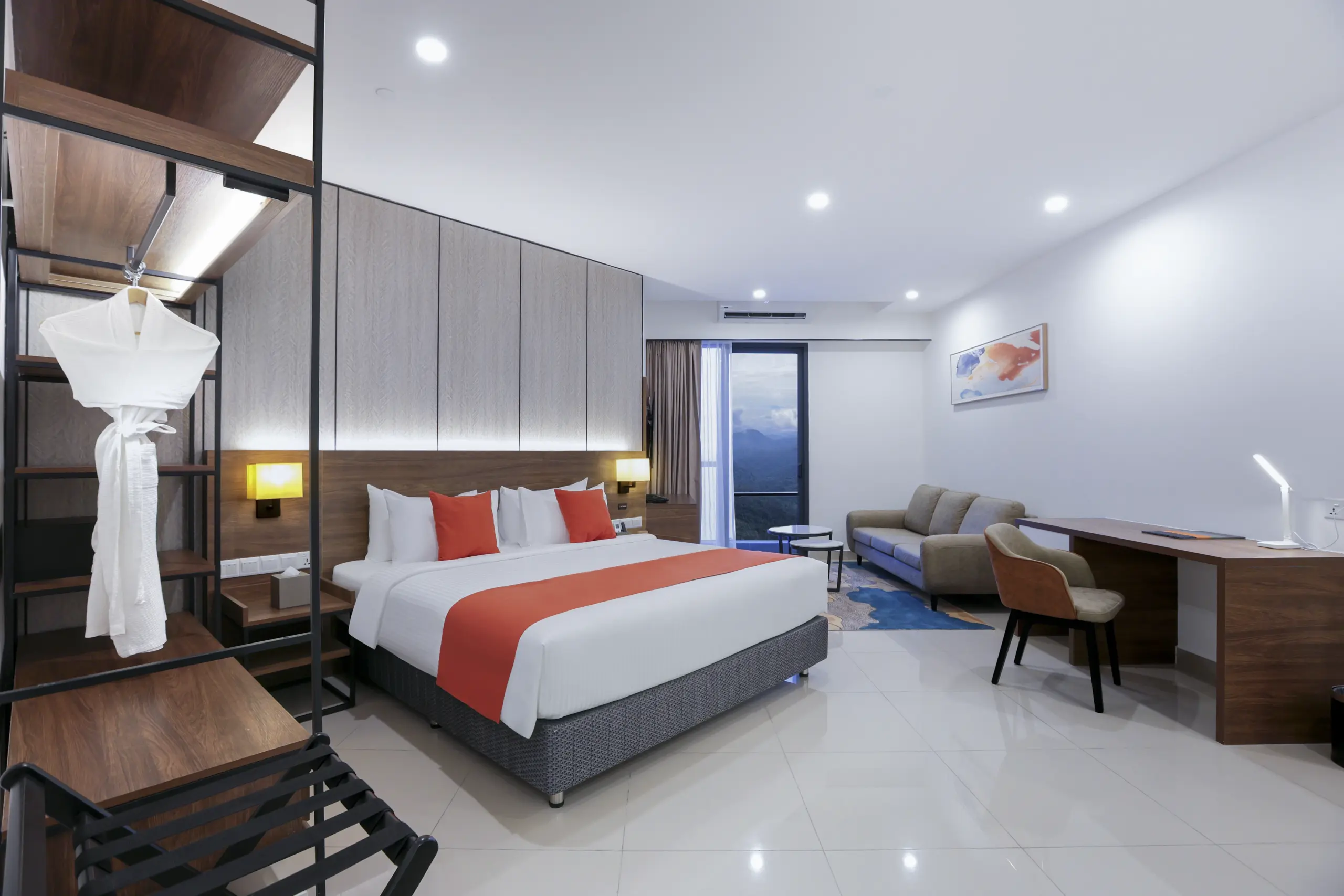 Family Room Main Bed