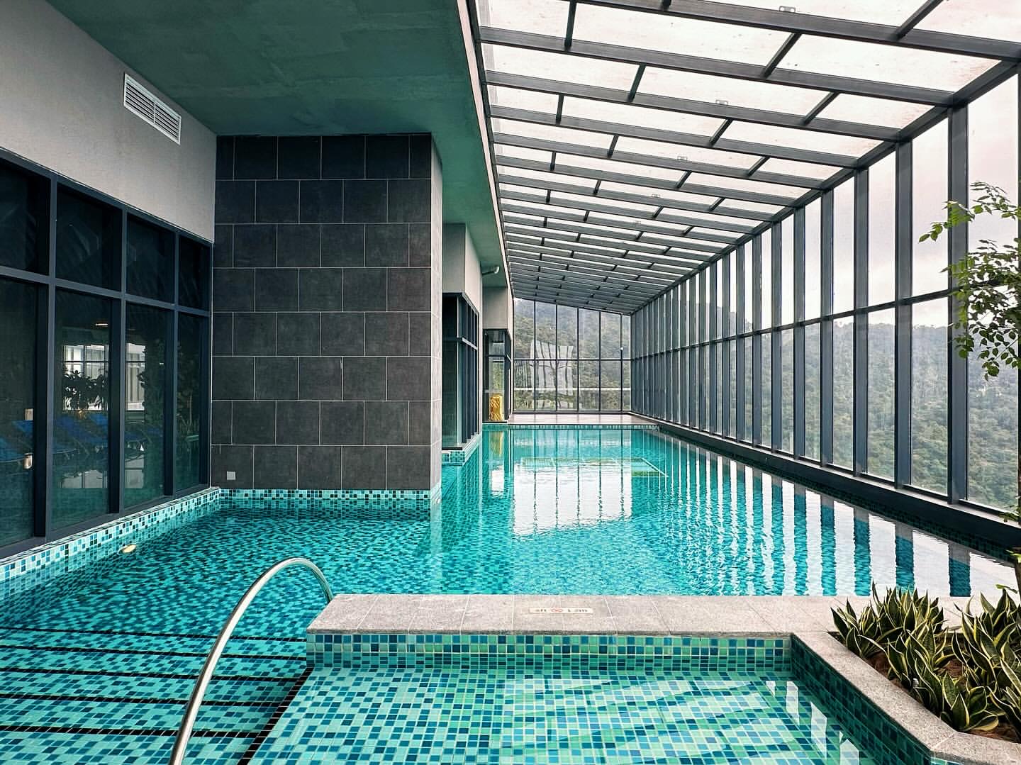 Infinity Pool 2