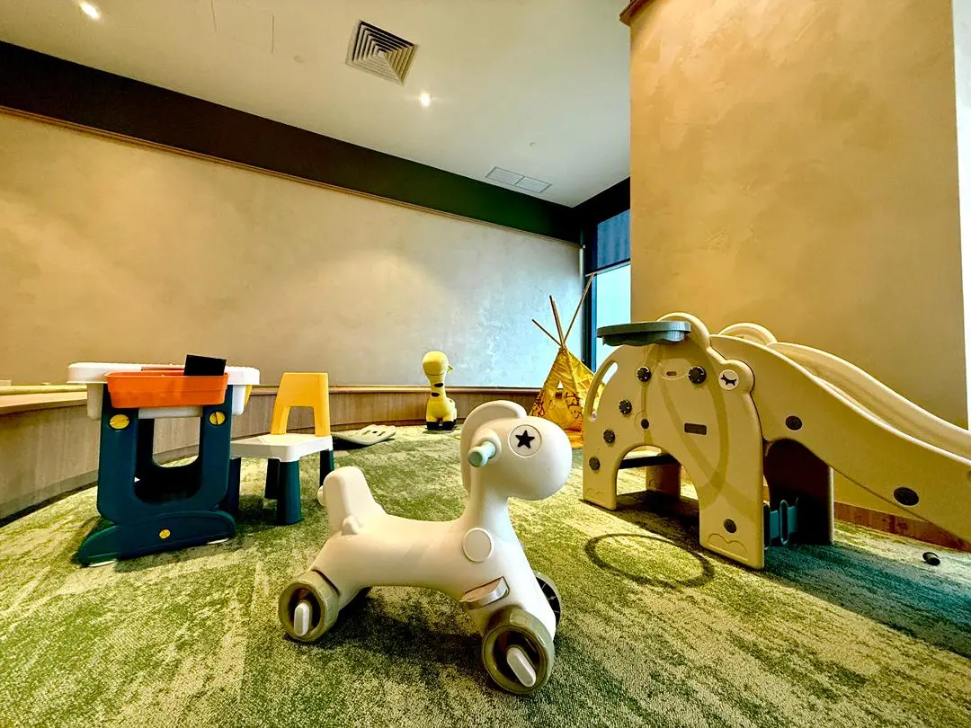 Kids Playroom 2